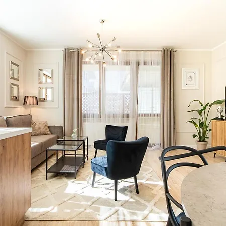 Apartamentysnu, Sloneczny Glam Ii Z Parkingiem, Centrum Apartment *
