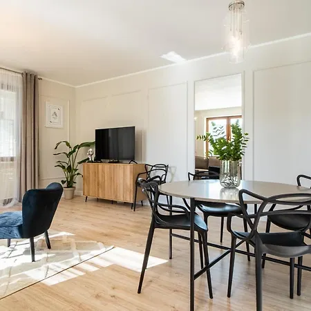 Apartamentysnu, Sloneczny Glam Ii Z Parkingiem, Centrum