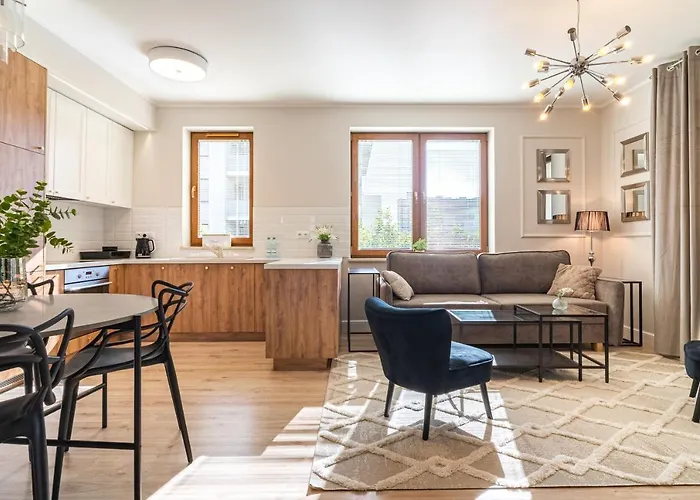 Apartamentysnu, Sloneczny Glam Ii Z Parkingiem, Centrum Apartmán Radom